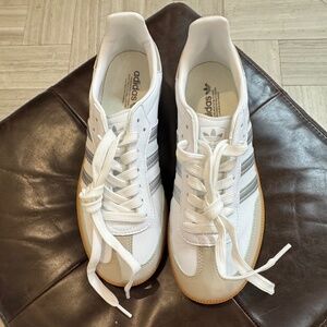 Adidas Samba   OG   "Metallic   White"